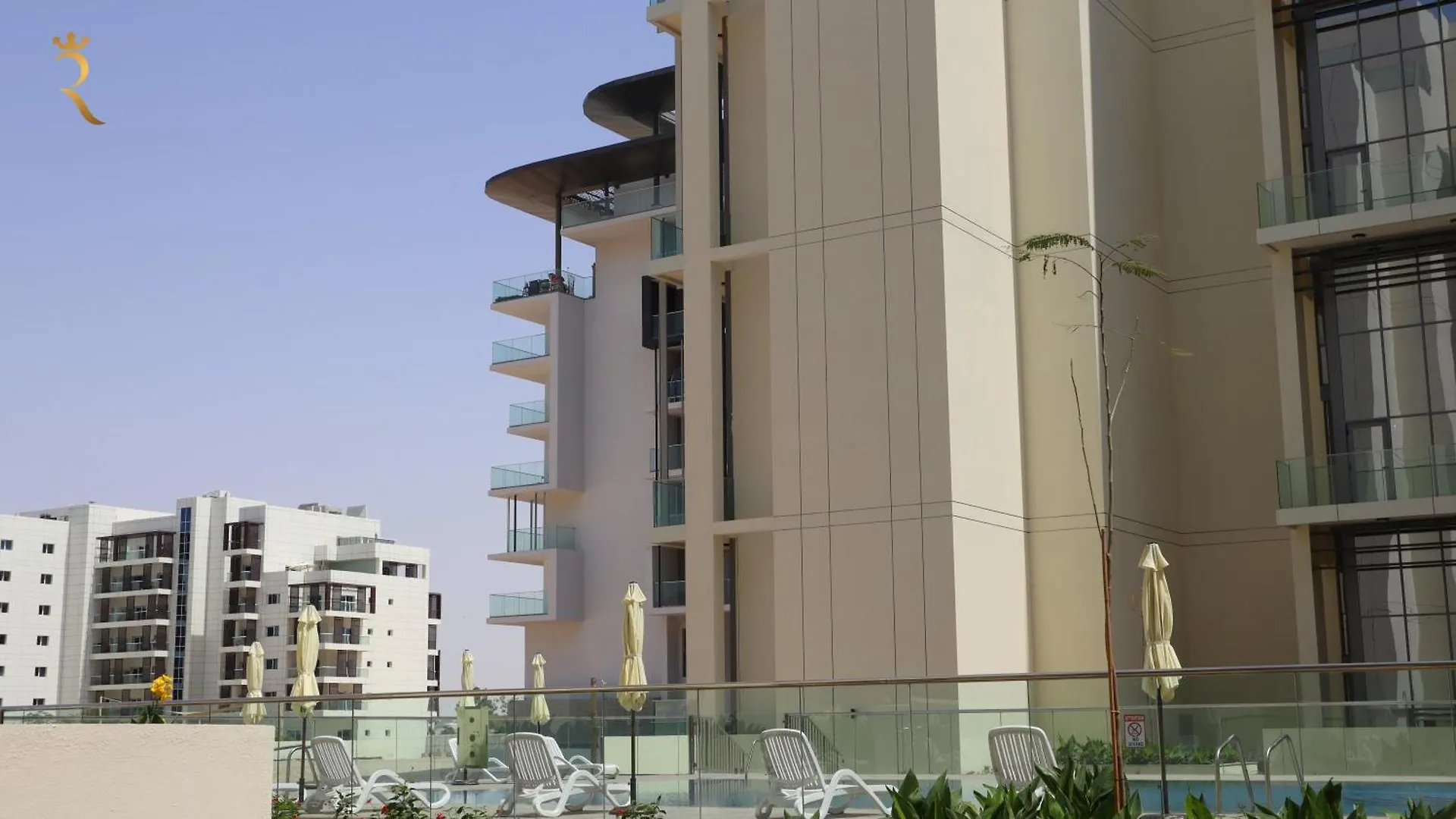 Dainty 1Br Apartment In Masdar  אבו דאבי
