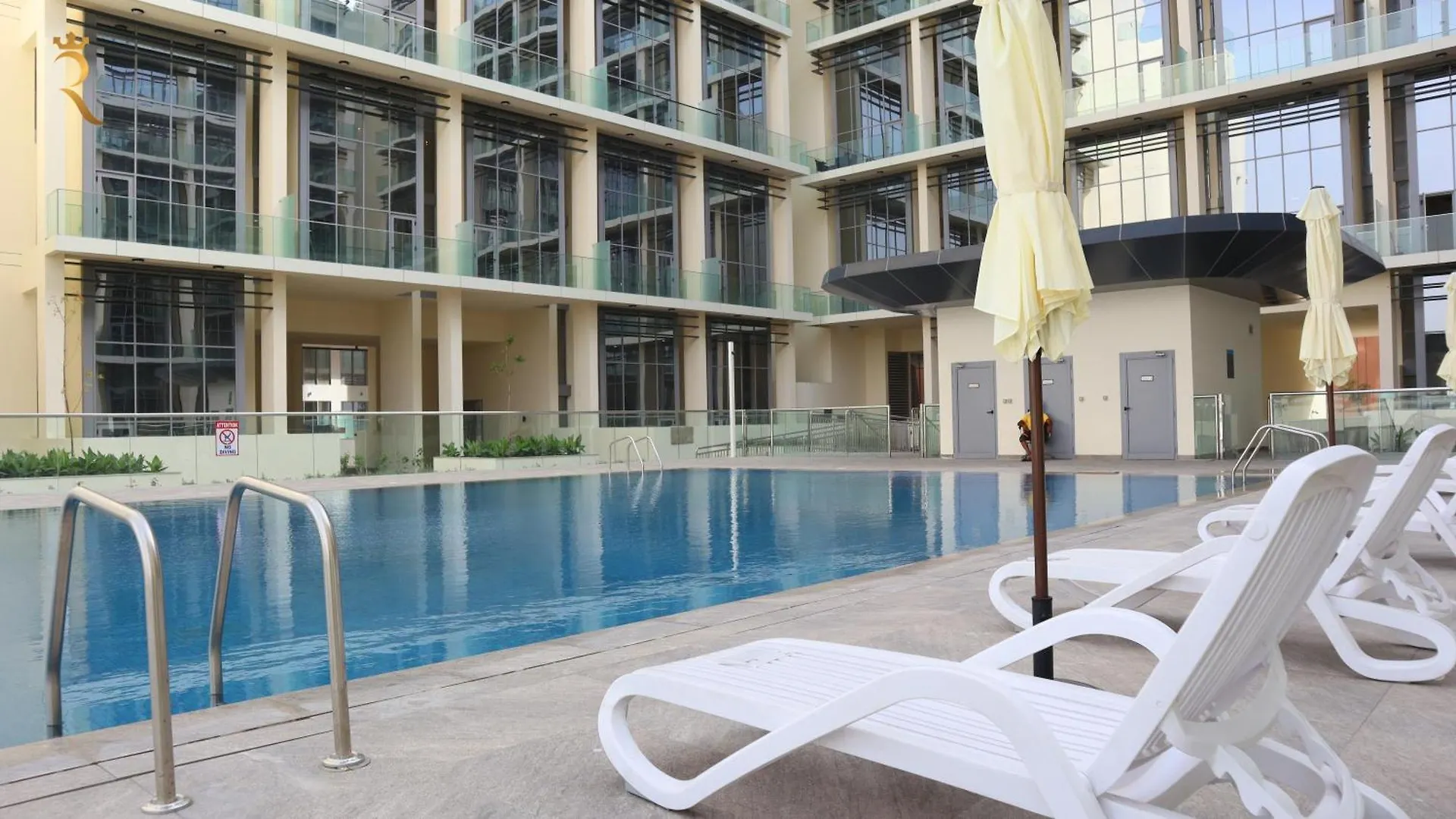 Dainty 1Br Apartment In Masdar  אבו דאבי